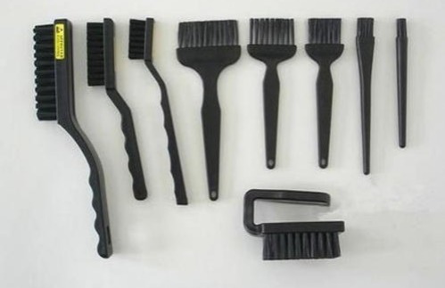 ESD Safe Brush